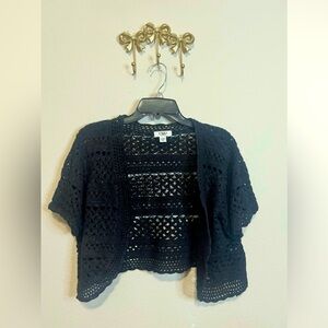 Cato Black Crochet Cropped Bolero Jacket.  Short sleeves. Size 18/20